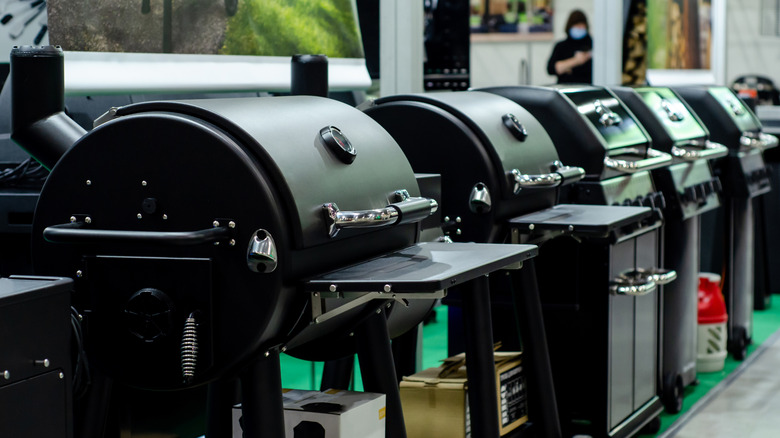 Professional Grills for sale in the store